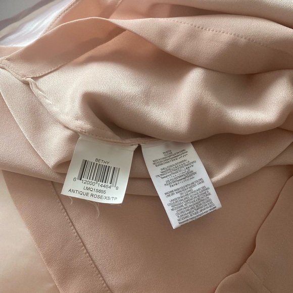 BCBGMAXAZRIA Betty Open Shoulder Top in Antique Rose - Picture 10 of 10